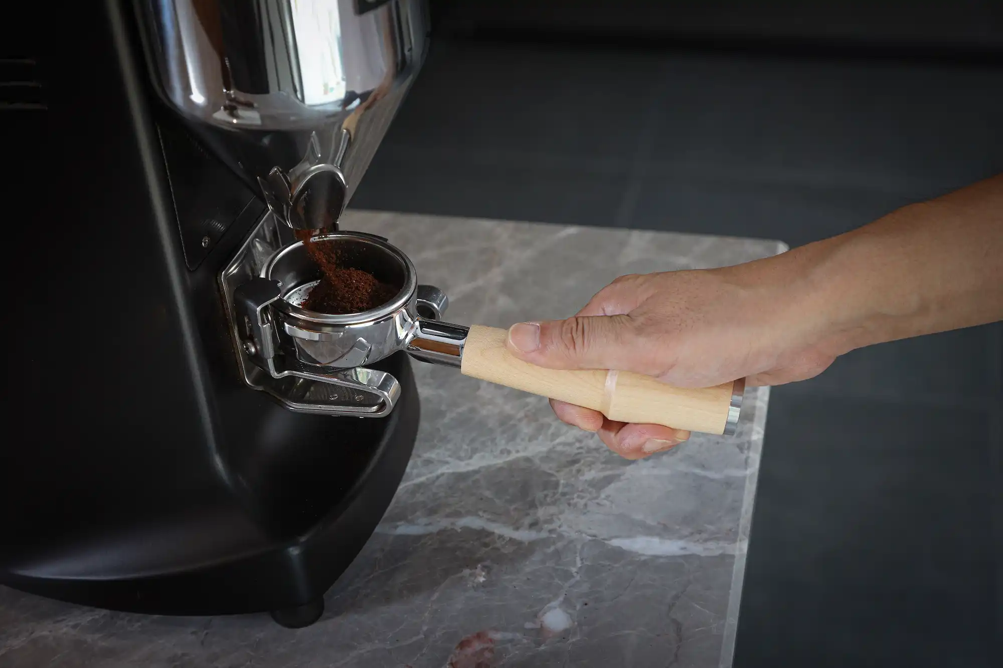 KNODOS 58mm Maple Bottomless Portafilter for E61 — Rocket, ECM, Profitec, Lelit, Flair 58 - 4