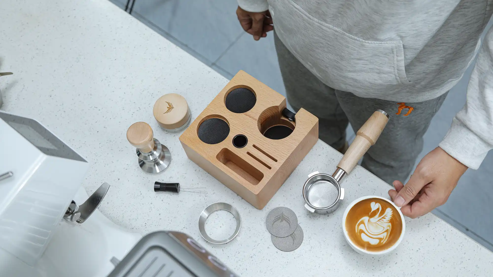 KNODOS Espresso Accessories Bundle — Bright, Clean Looks — Maple Setup - 4