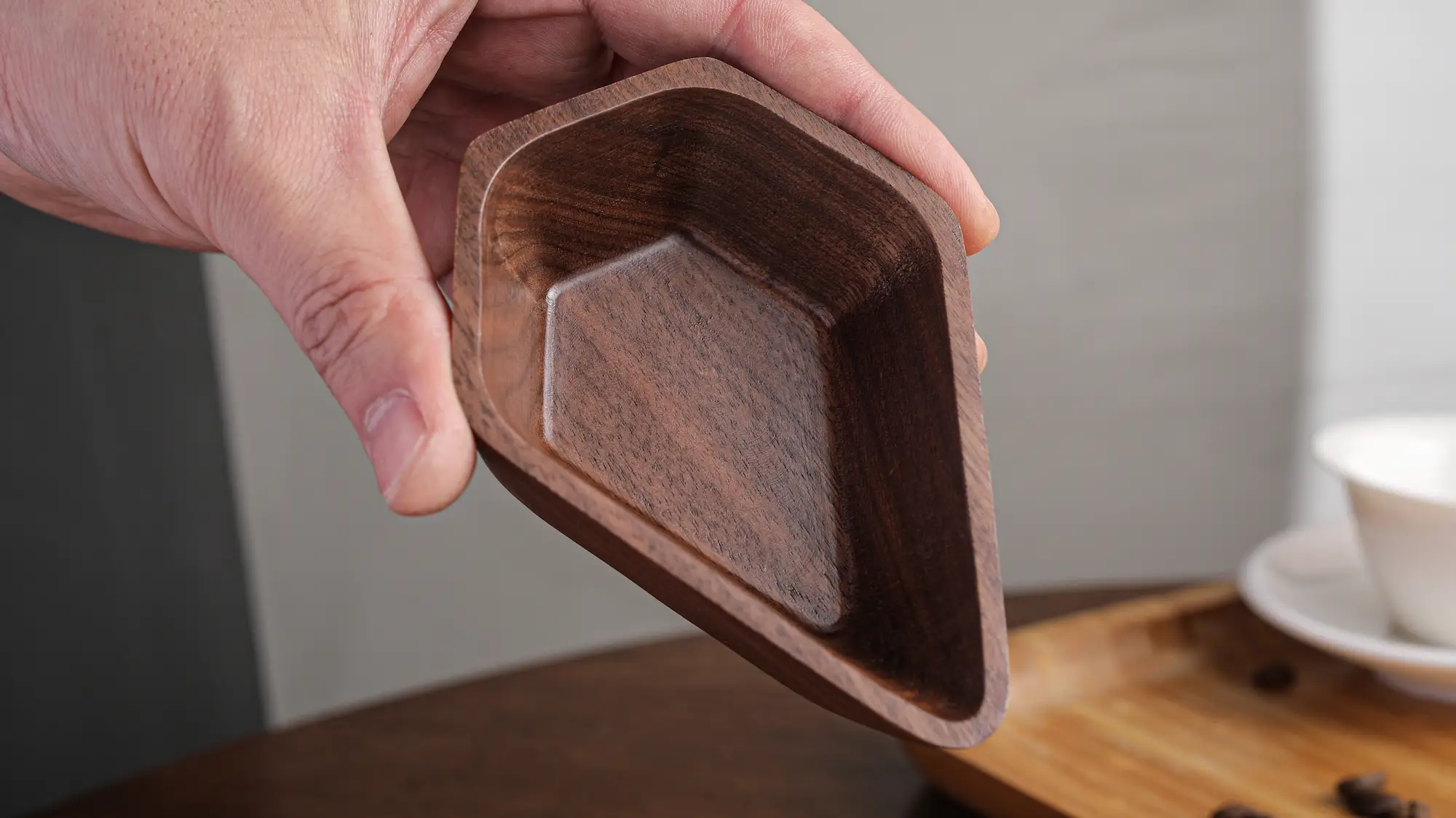 Walnut Coffee Dosing Cup and RDT Coffee Spritzer  - 6