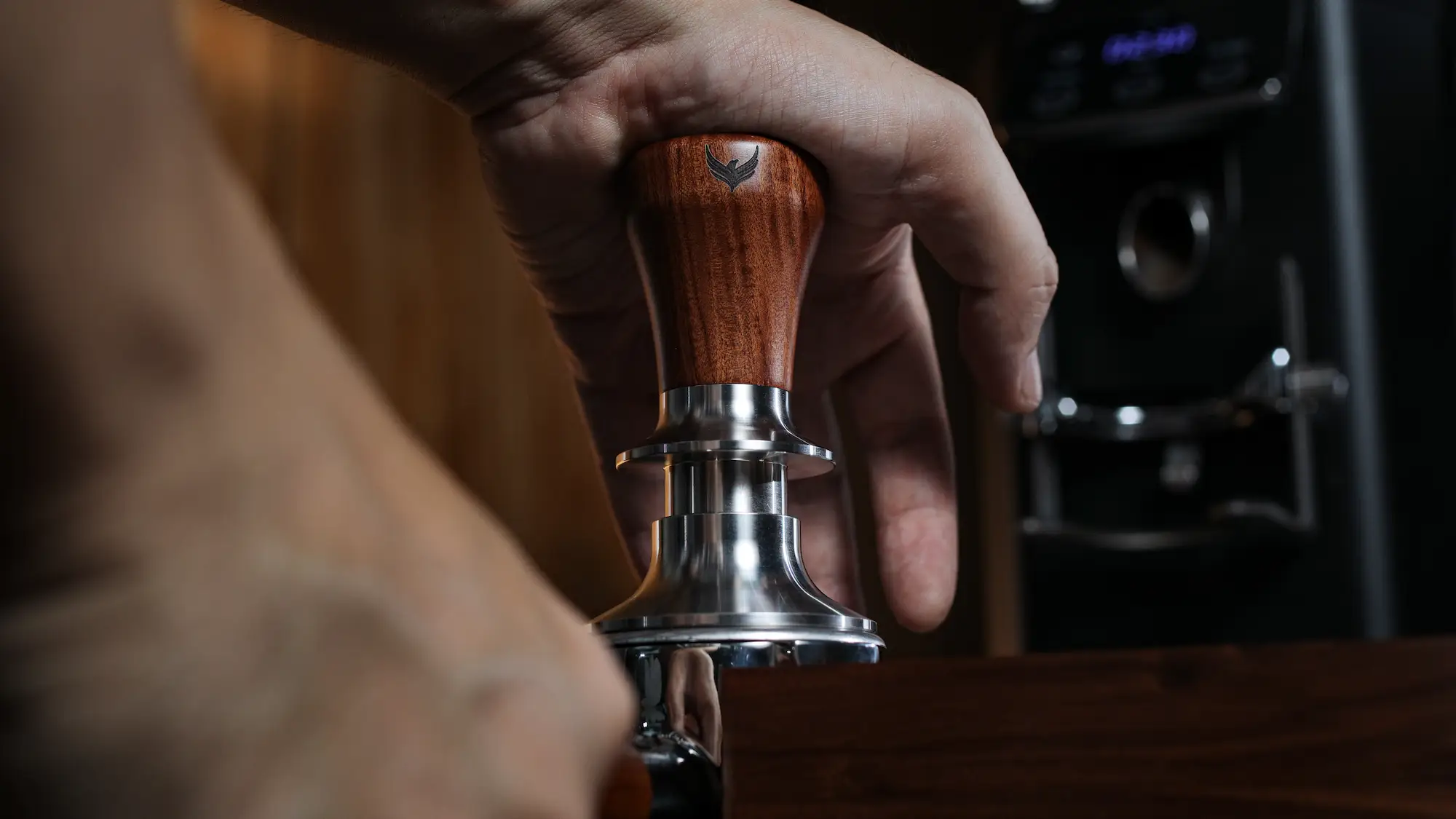 KNODOS Rosewood 54mm Espresso Tamper for Breville — 53.3mm Base, Spring Loaded  - 4