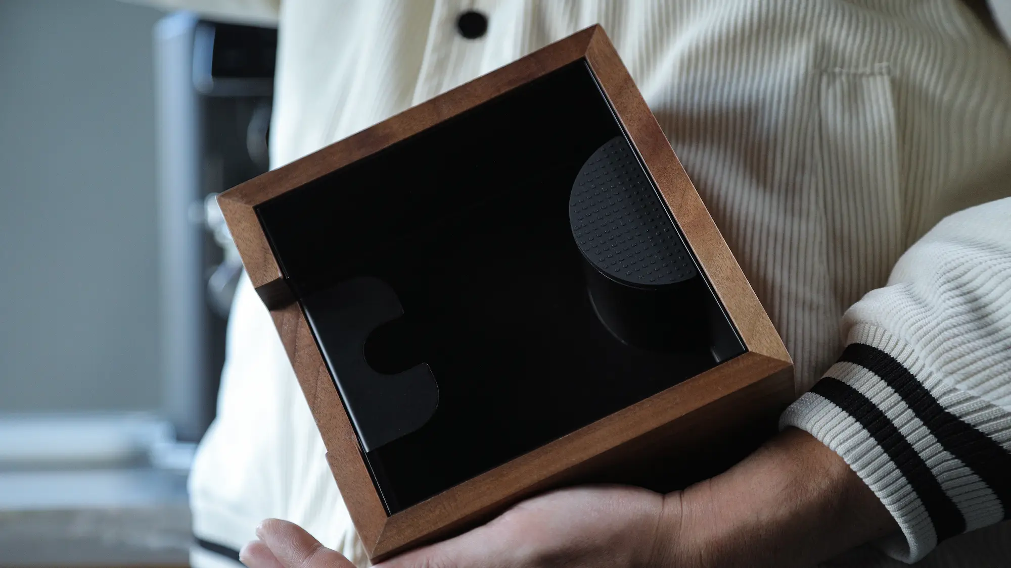 Wooden Espresso Knock Box Walnut Dump Bin for Coffee Grounds Disposal Durable, Shock-Absorbent  - 6