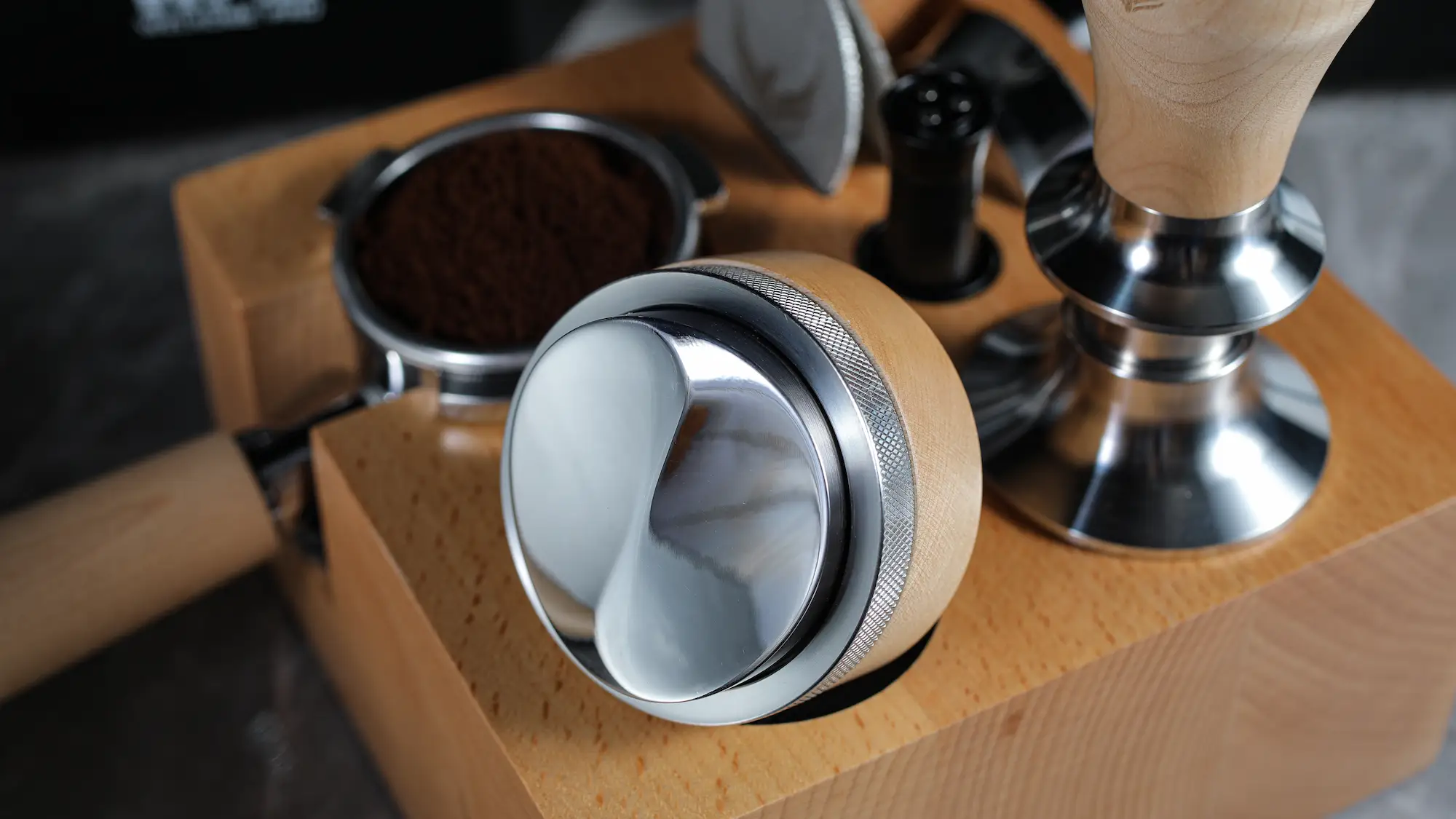 KNODOS 58.5mm Espresso Distribution Tool Maple — Adjustable Coffee Leveler, Stainless Steel - 5