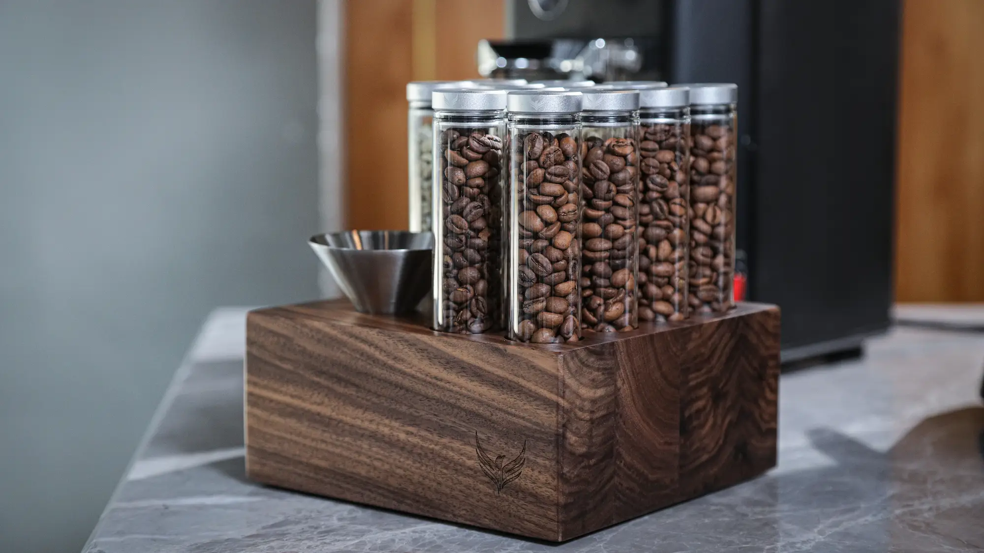 One-Way Exhaust Valve Single Dose Coffee Bean Storage Tubes With Walnut Stand - 3