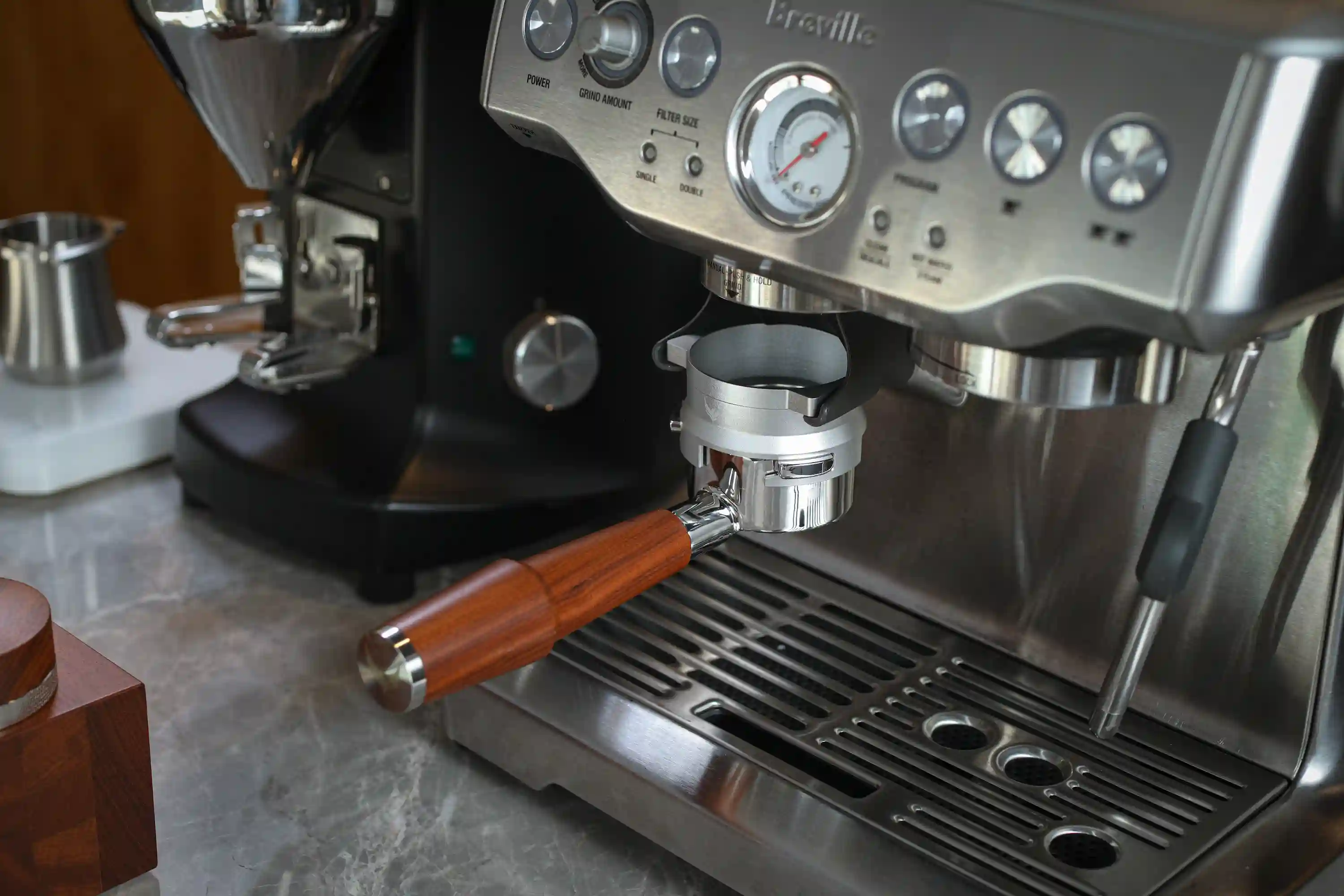 54mm Dosing Funnel Espresso Puck Screen Set KNODOS Grinder Trigger Portafilter Funnel For Breville Portafilters - 4